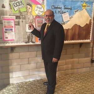 Meet your Posher, Victor